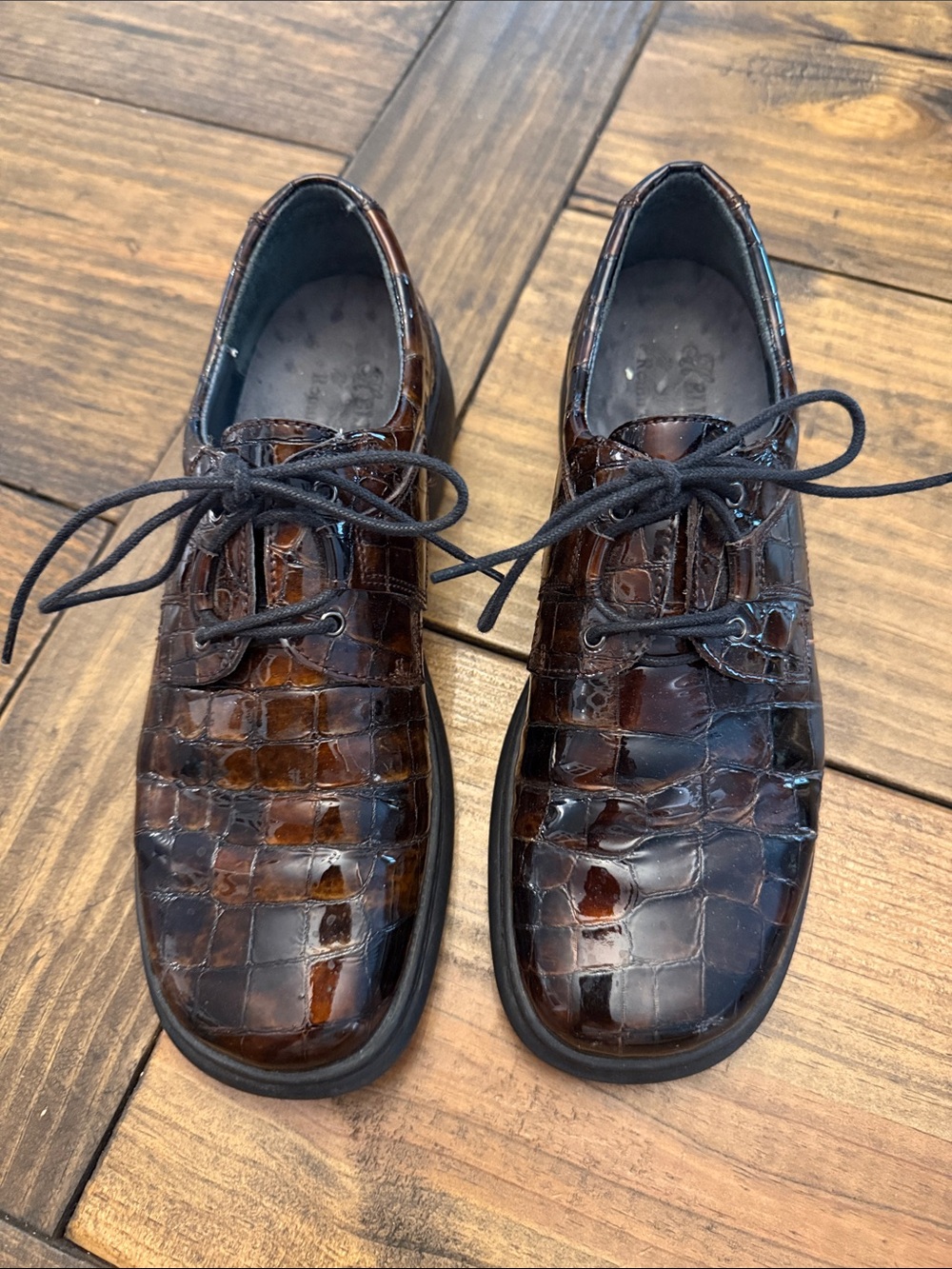 Croc-Embossed Lace-Up Flats in Dark Brown